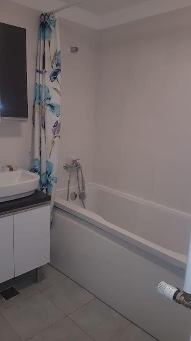 Apartamento Chic Studio Pallady Bucarest Exterior foto